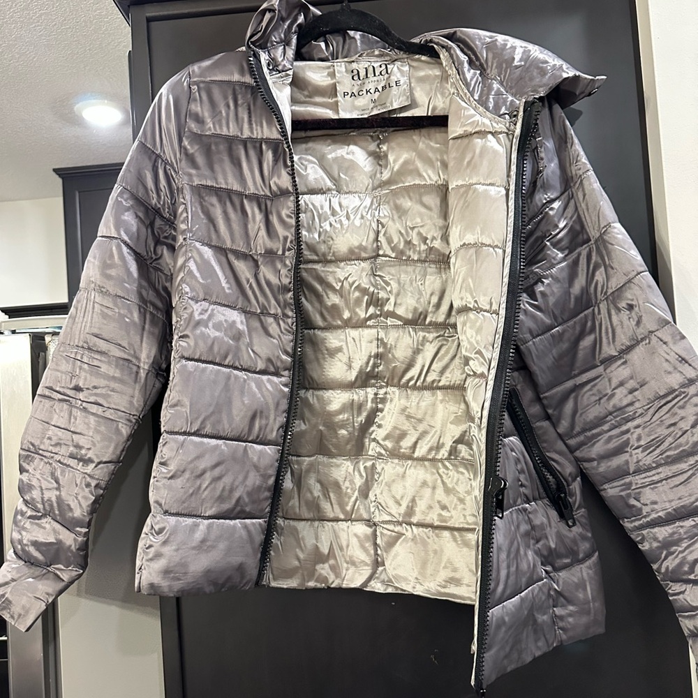 a.n.a Women's Metallic Gray Puffer Jacket